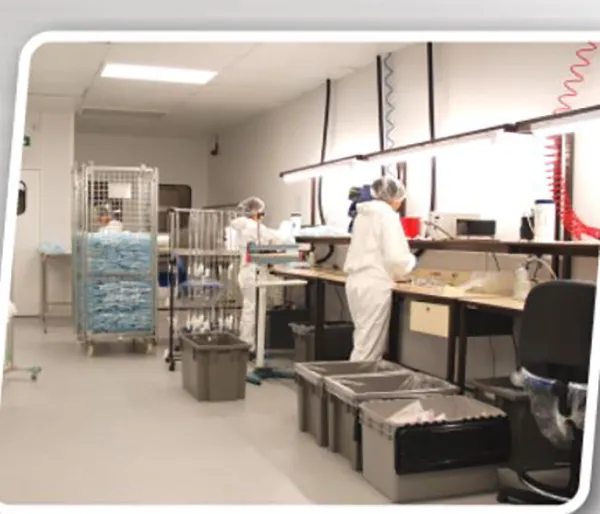 CLEAN ROOM ASSEMBLY