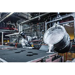 Sand-casting machine moulding