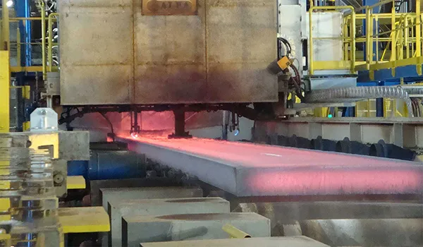 Slab cutting machines