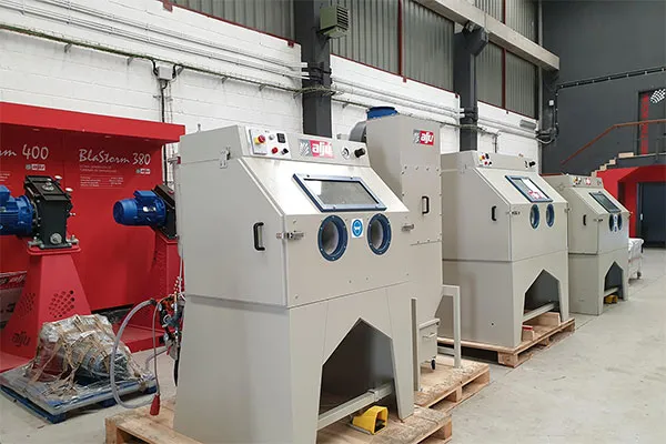Manual Blasting Booths