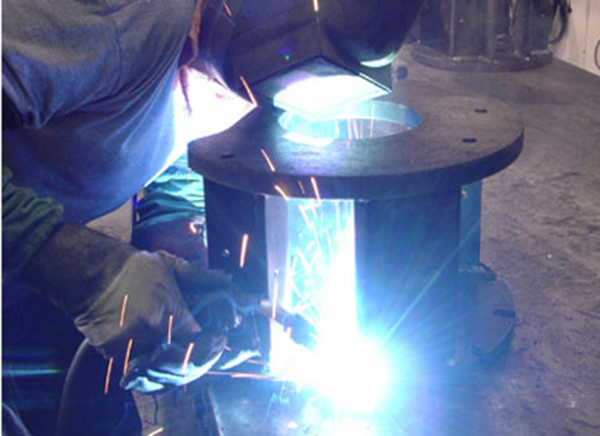 FABRICATION & MACHINING SERVICES