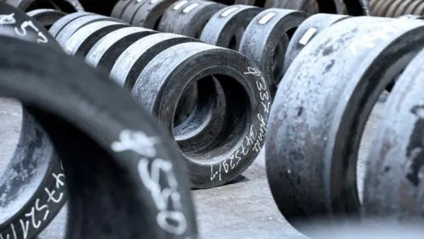 Seamlessly rolled rings