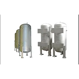 Vertical Hanson Stainless Steel Water Tanks