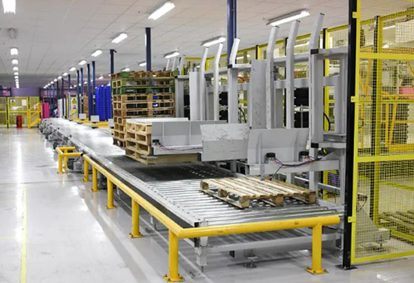 Pallet Conveyors and Pallet Handling