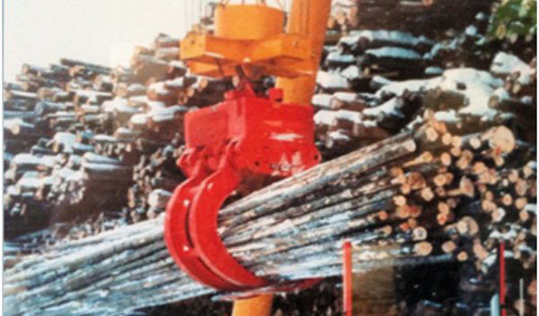Self Contained Low Profile Hydraulically Operated Log Grabs