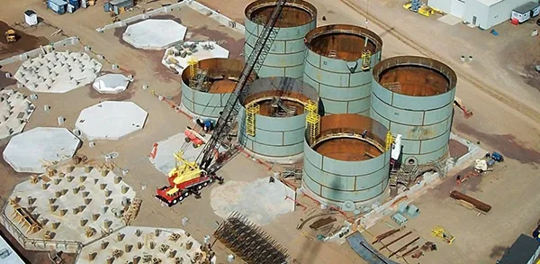 TANKS AND PRESSURE VESSELS