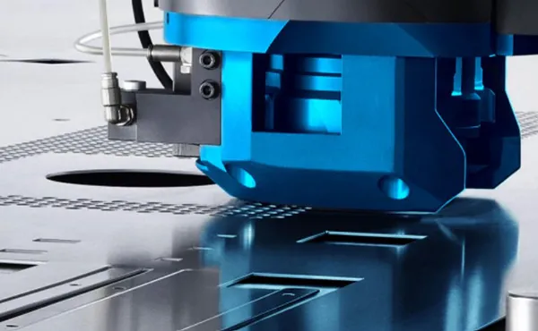 METAL PUNCHING