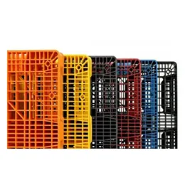 PLASTIC PALLETS