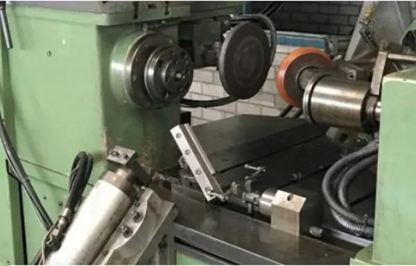 Automatic Lathe