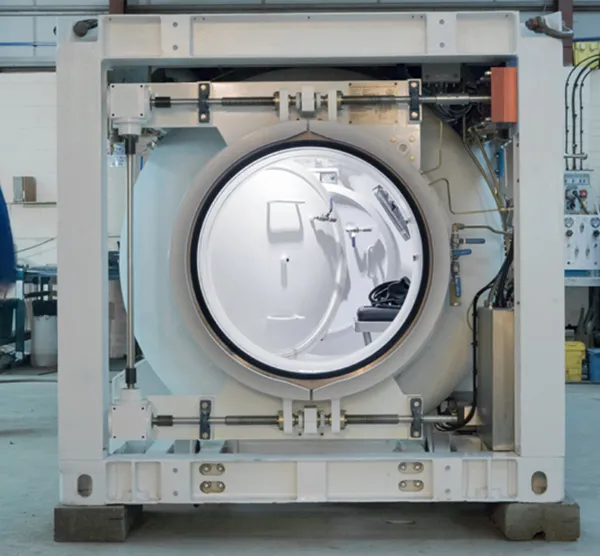Hyperbaric & Shuttle Chambers