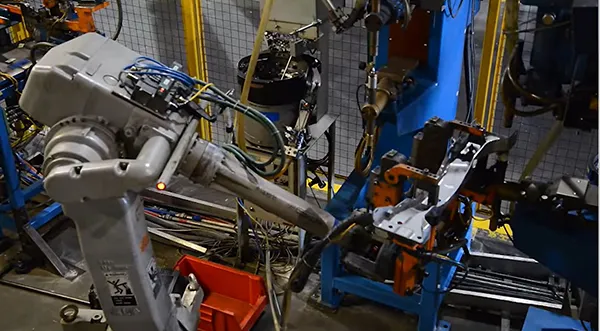 ROBOTIC SPOT WELDING